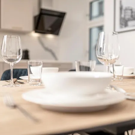 Center-apartment - Grosse Im Stadtzentrum In Perfekter Lage *