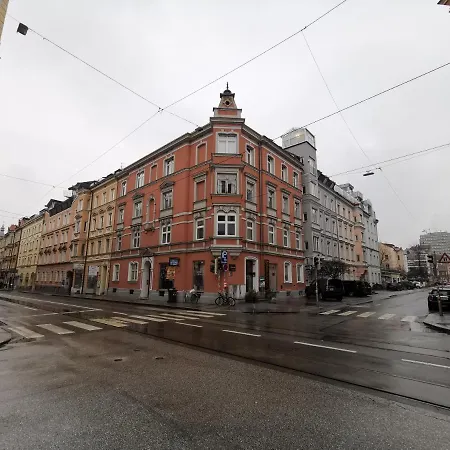 Center-apartment - Grosse Im Stadtzentrum In Perfekter Lage