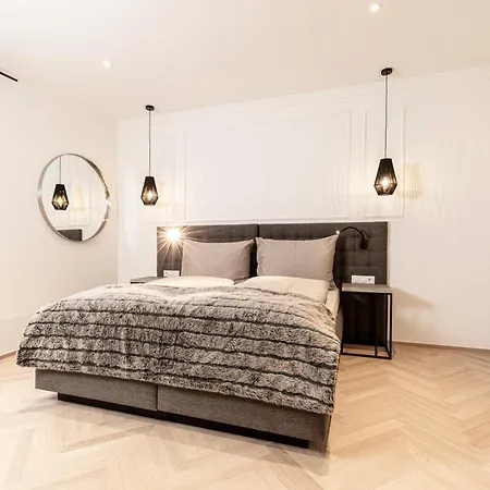 Apartment Center-apartment - Grosse Im Stadtzentrum In Perfekter Lage Innsbruck