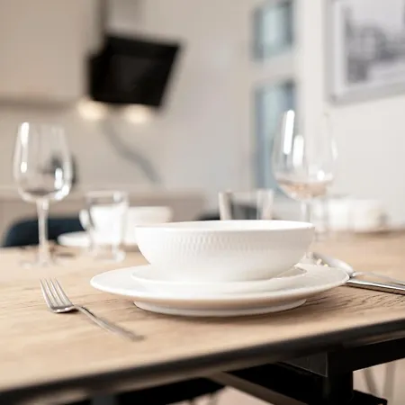 Center-apartment - Grosse Im Stadtzentrum In Perfekter Lage