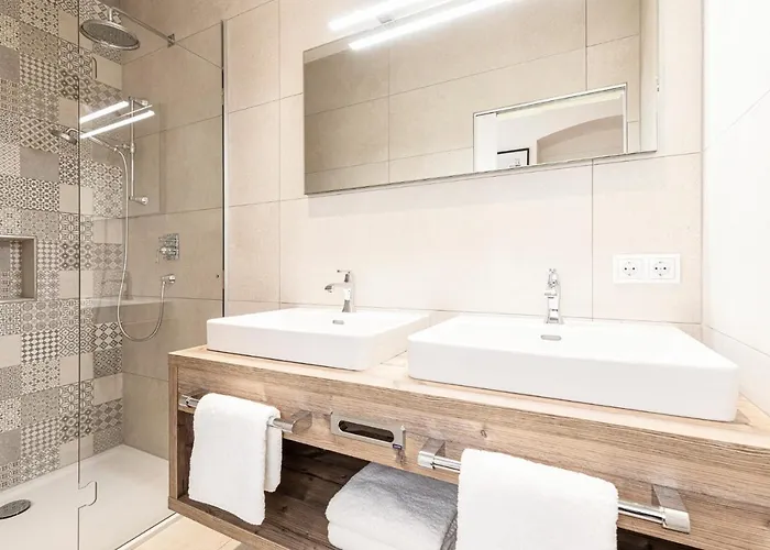 Center-apartment - Grosse Im Stadtzentrum In Perfekter Lage *